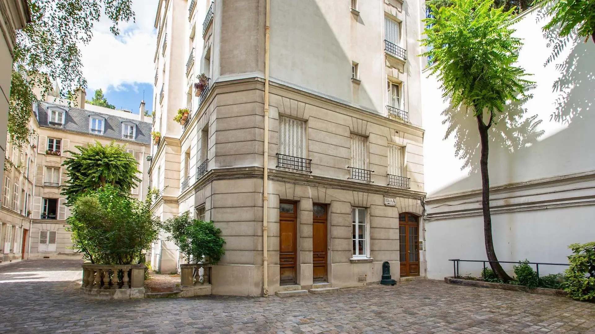 Apartment Amazing Appartement - 3Br 8P - Saint Germain Paris